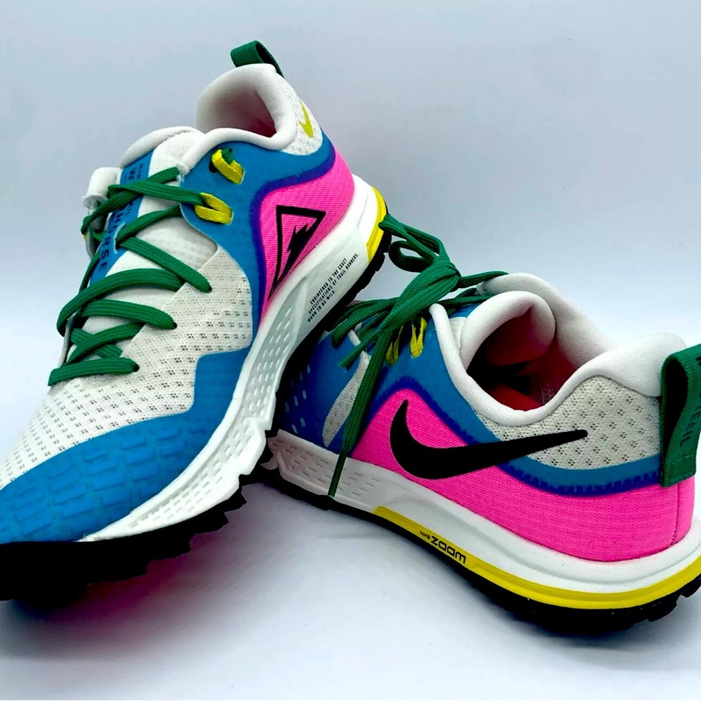 NEW IN BOX Women’s Nike Air Zoom Wildhorse TRAIL RUNNERS SHOES   Size 11